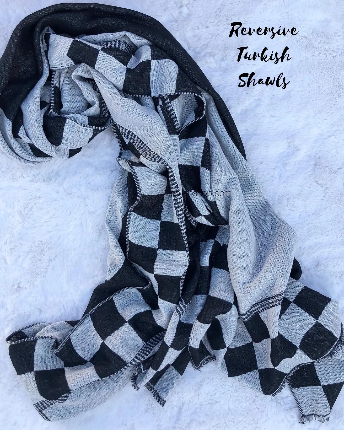 Zebra – Reverse Turkish Shawl