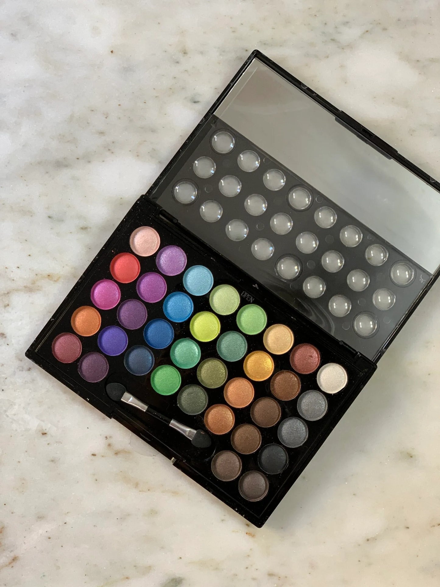 Profusion – Eyeshadow Pallate