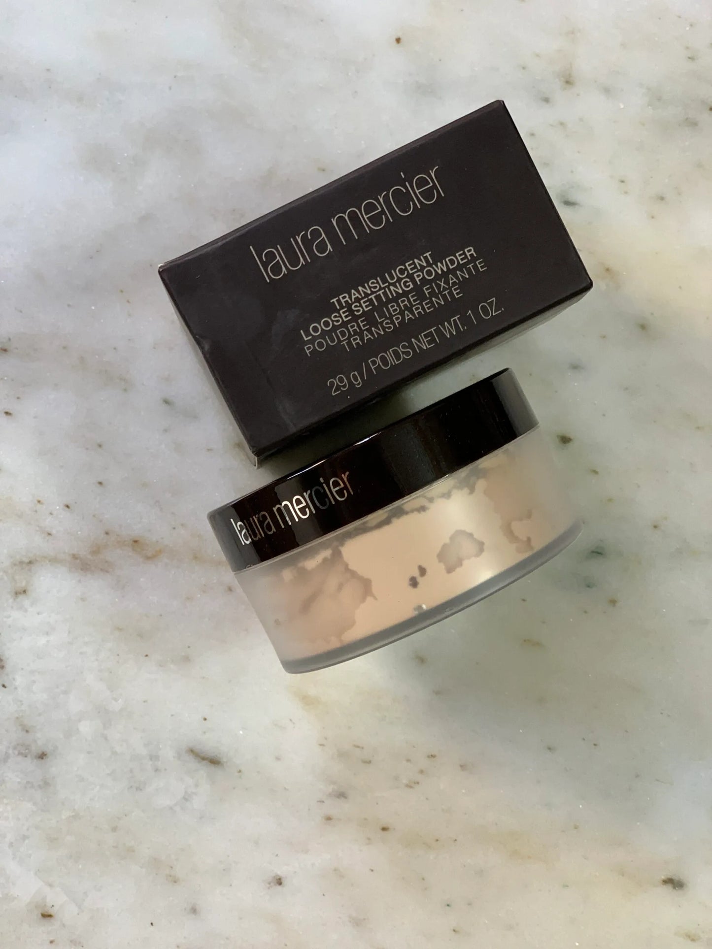 Laura Mercier Setting Powder – Translucent