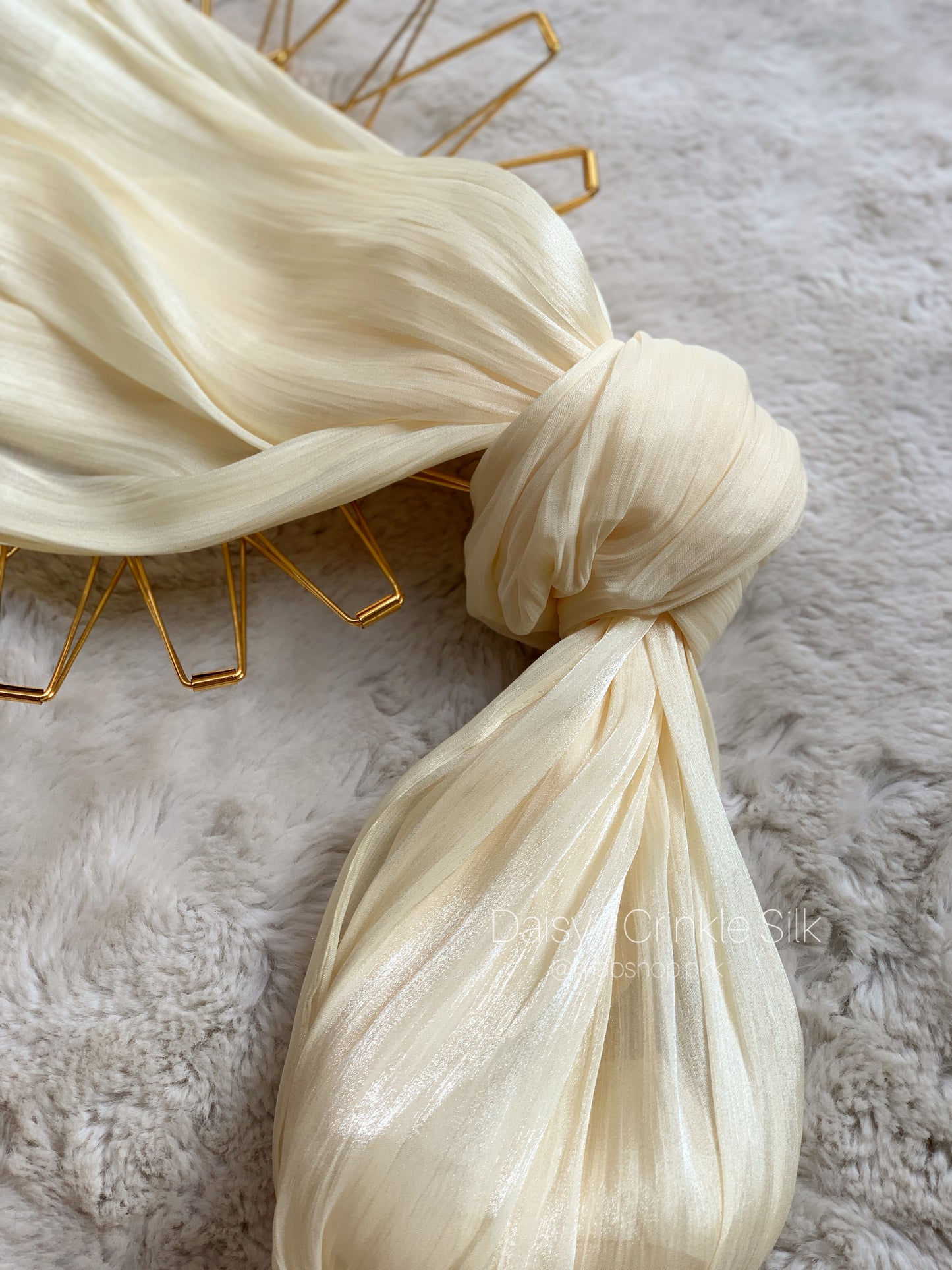 Daisy - Crinkle Silk Hijab