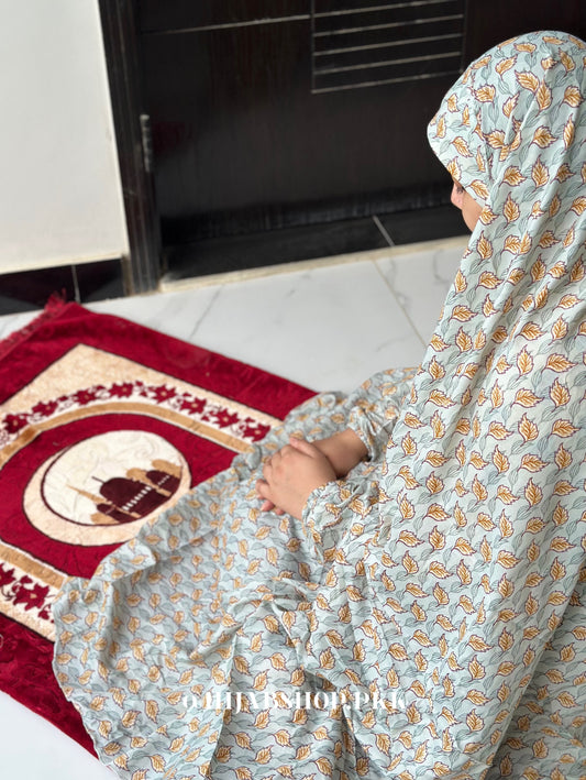 Namaz Chaddar – Pista Petals
