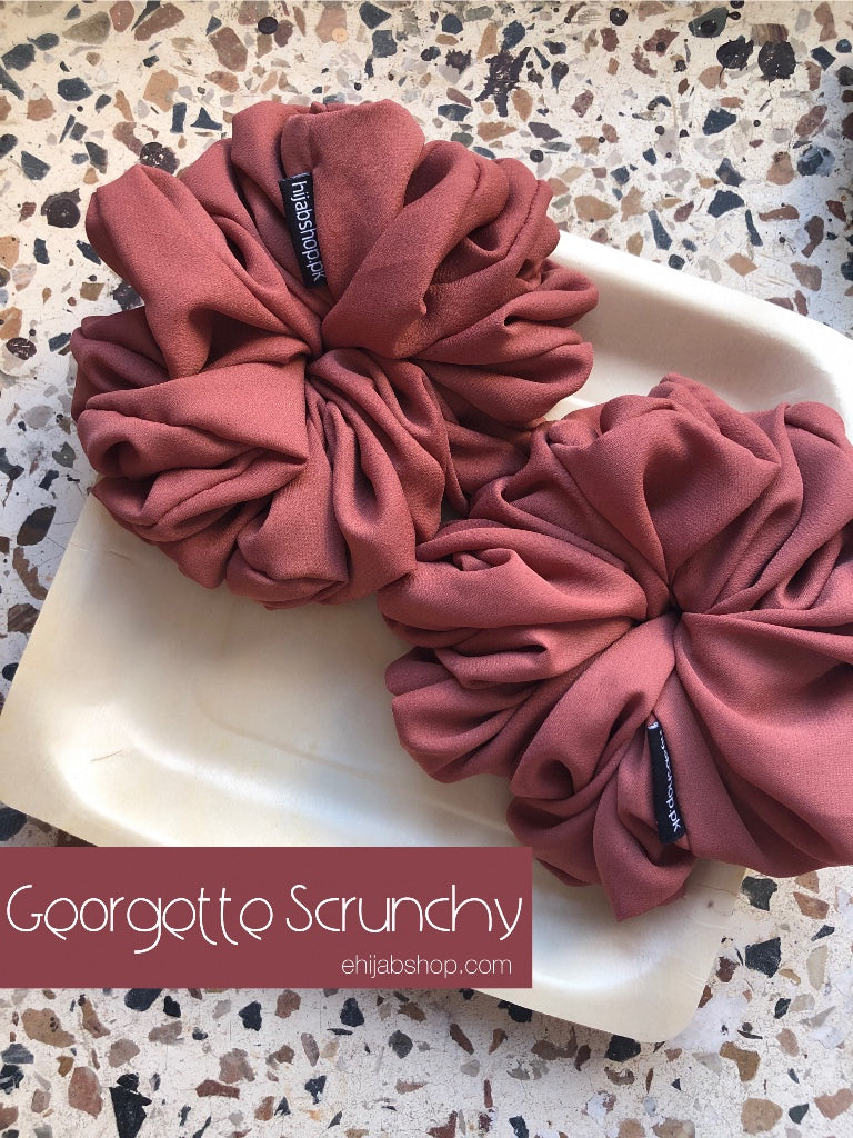 XL Scrunchy – Brown