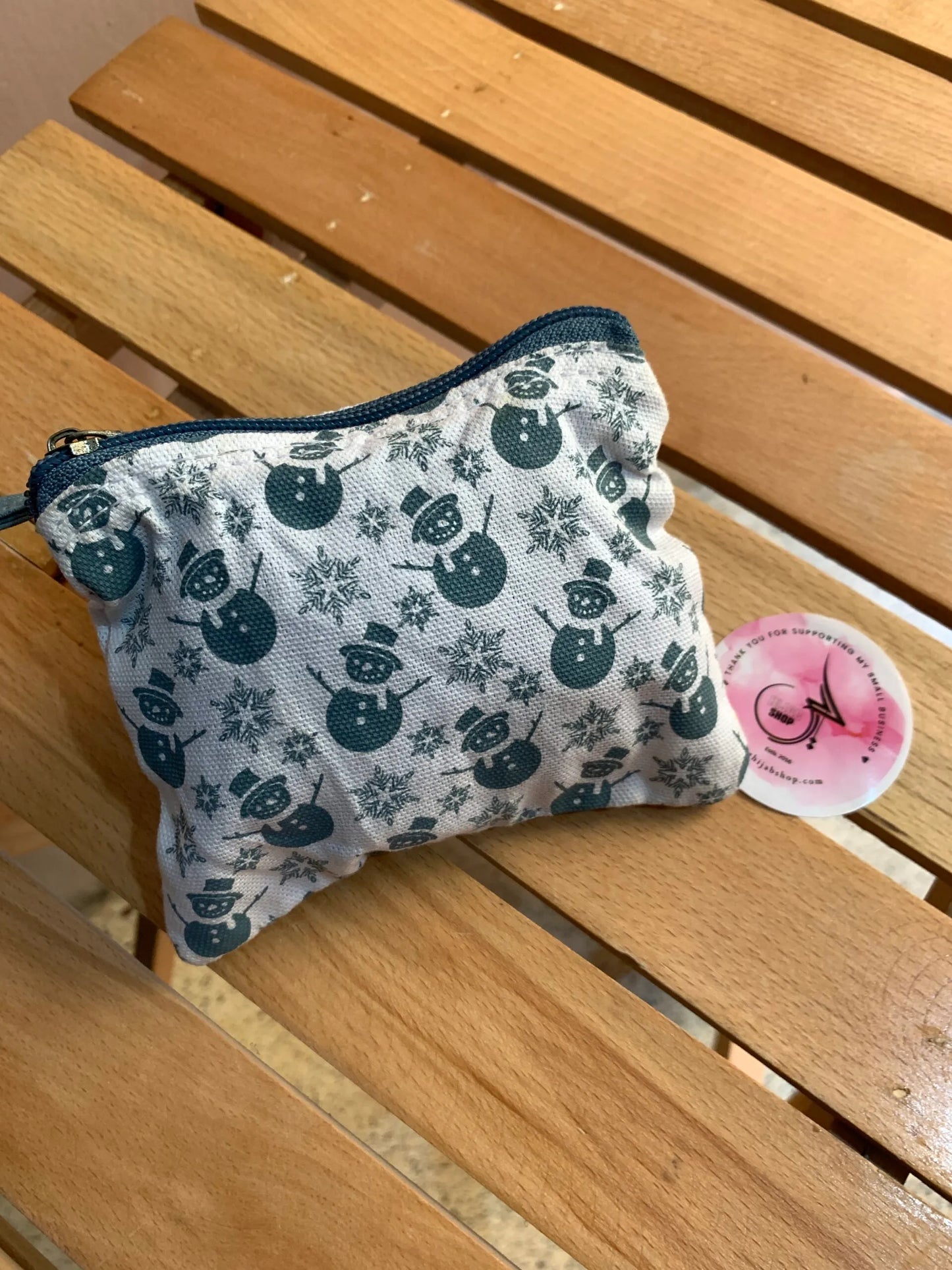 Snowy Pouch (small)