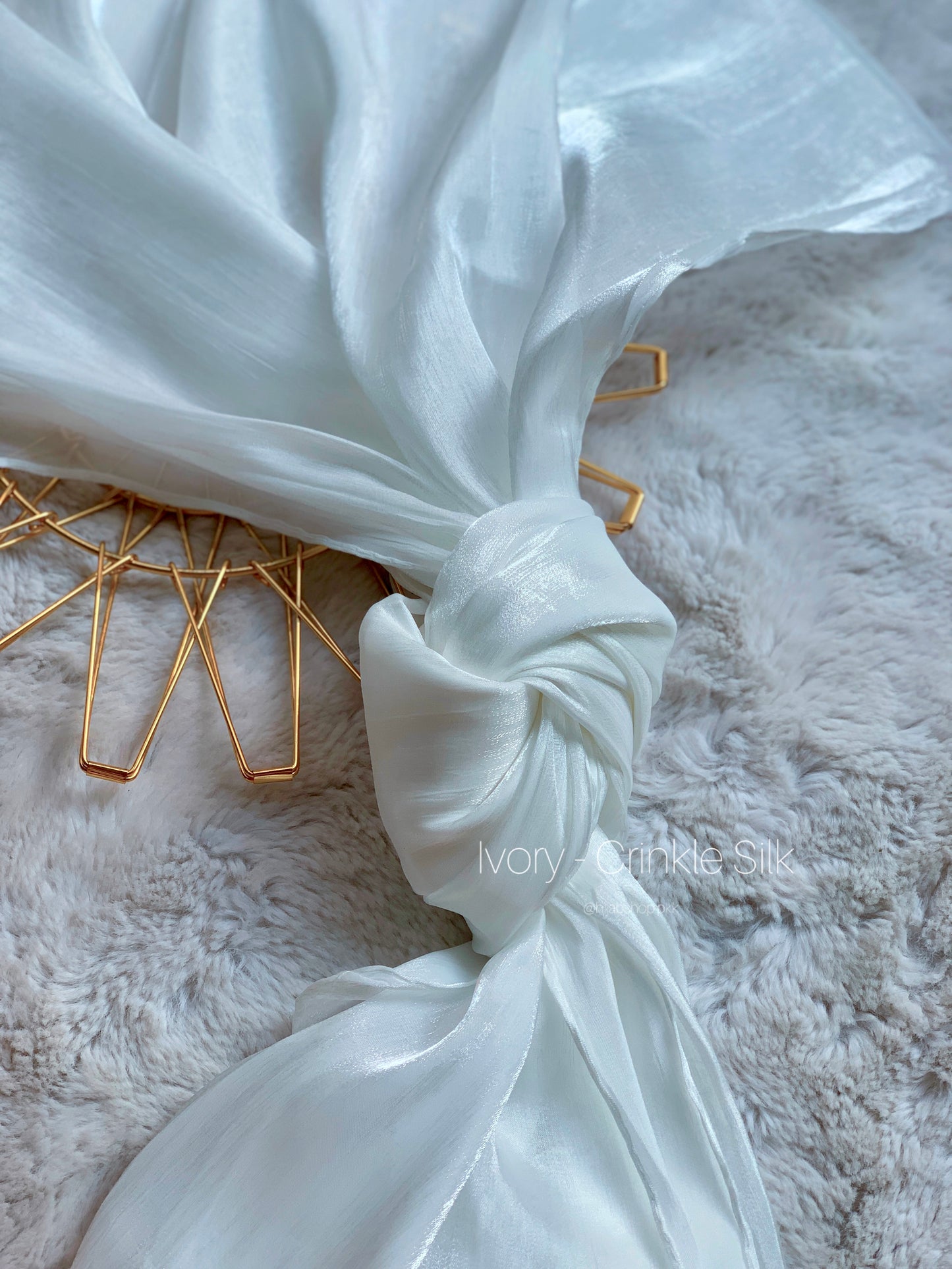 Ivory - Crinkle Silk Hijab