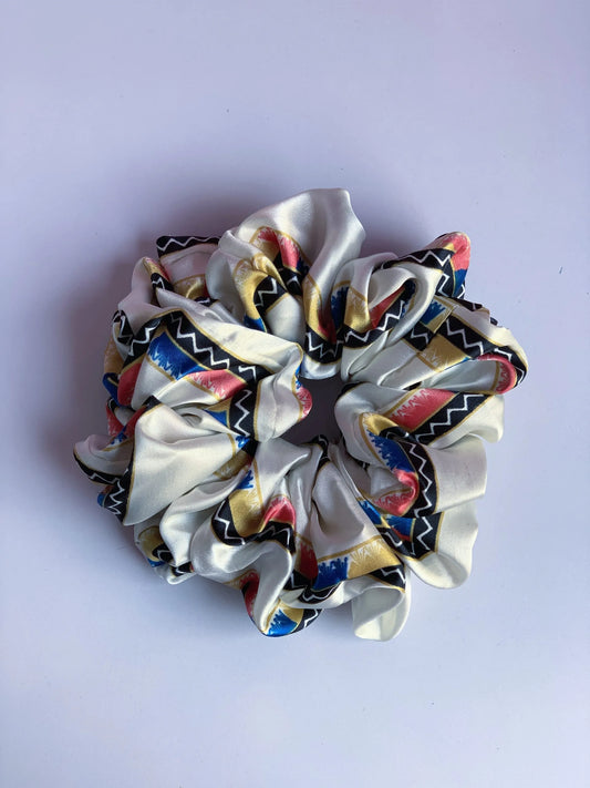 Silk Scrunchy – Printed